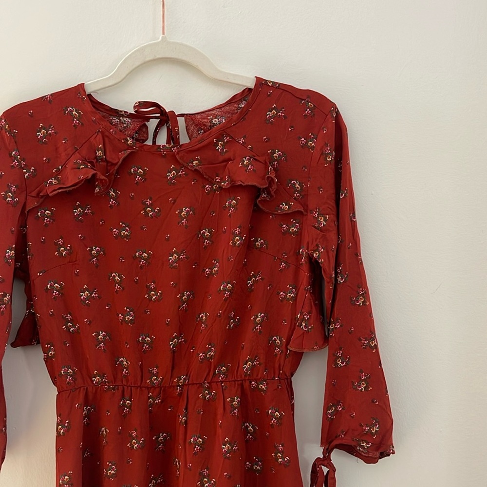 Floral red dress